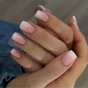 Ombré Pink & White Rounded Square Press On Nail Kit